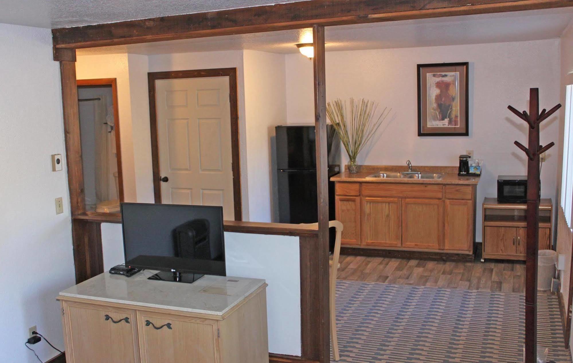 Rustic Inn マッコール エクステリア 写真